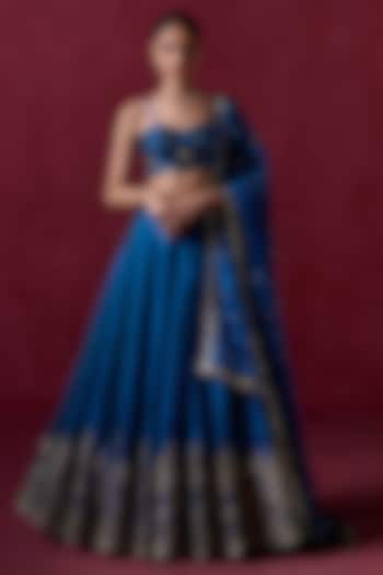 Peacock Blue Organza Sequins Embroidered Lehenga Set by Lashkaraa at Pernia's Pop Up Shop