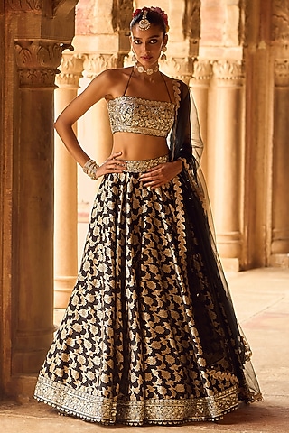 Black Brocade Thread Embroidered Lehenga Set by Lashkaraa