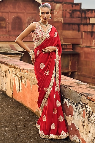 Blush Embroidered Saree – Lashkaraa