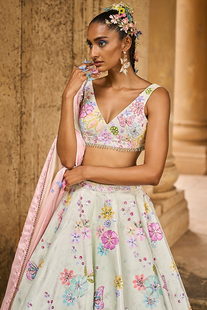 Light Green Velvet Printed Bridal Lehenga Set by Lashkaraa at Pernia's Pop Up Shop