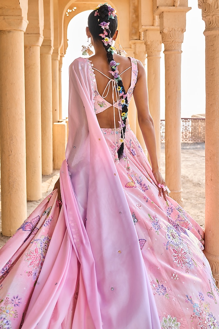 Pink Velvet Printed Bridal Lehenga Set by Lashkaraa at Pernia's Pop Up Shop