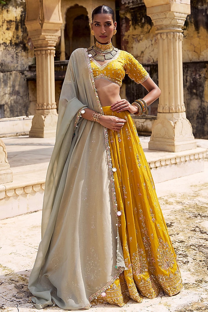 Yellow Viscose Silk Mirror Embroidered Lehenga Set by Lashkaraa at Pernia's Pop Up Shop