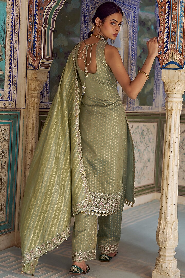 Mint Green Viscose Tissue Sequins Embroidered Kurta Set by Lashkaraa at Pernia's Pop Up Shop