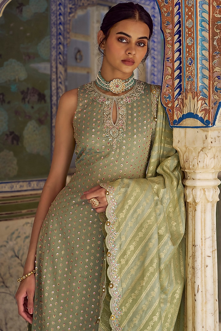 Mint Green Viscose Tissue Sequins Embroidered Kurta Set by Lashkaraa at Pernia's Pop Up Shop