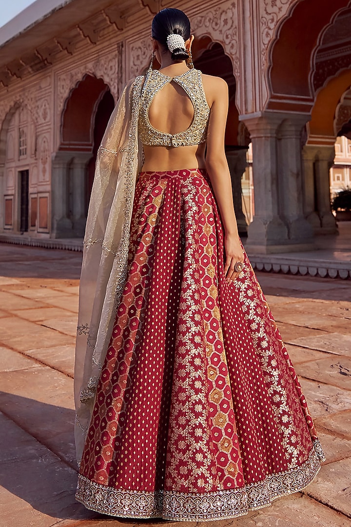 Maroon-Gold Tissue Sequins Embroidered Lehenga Set by Lashkaraa at Pernia's Pop Up Shop