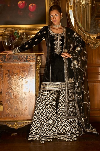 Black Shantoon Thread Embroidered Party Wear Sharara Set by Lashkaraa at Pernia's Pop Up Shop