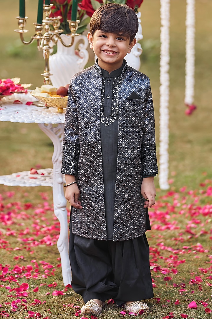 Black Silk Zari & Thread Embroidered Sherwani Set For Boys by Lashkaraa Kids at Pernia's Pop Up Shop