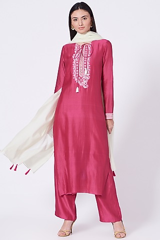 Dark Pink Aari Embroidered Kurta Set by Lavisha Jain