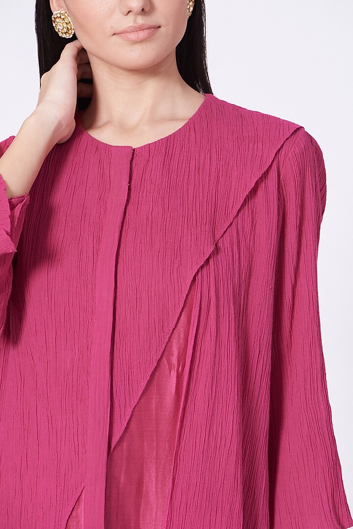 French Fuchsia Aari Embroidered Kurta Set by Lavisha Jain at Pernia's Pop Up Shop