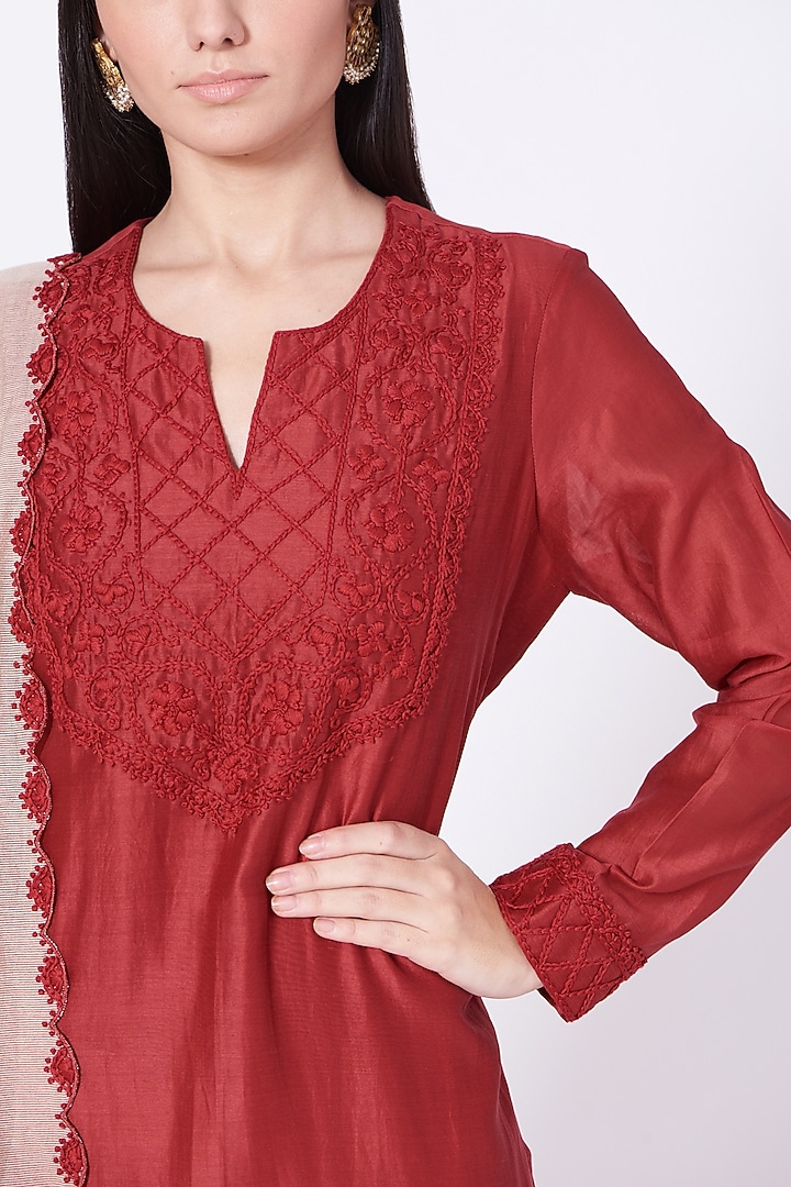 Crimson Red Embroidered Kurta Set by Lavisha Jain at Pernia's Pop Up Shop