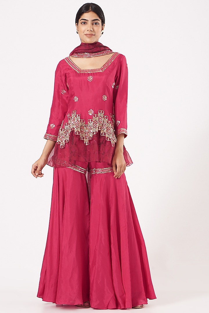 Magenta Pink Embroidered Sharara Set by LAXMISHRIALI