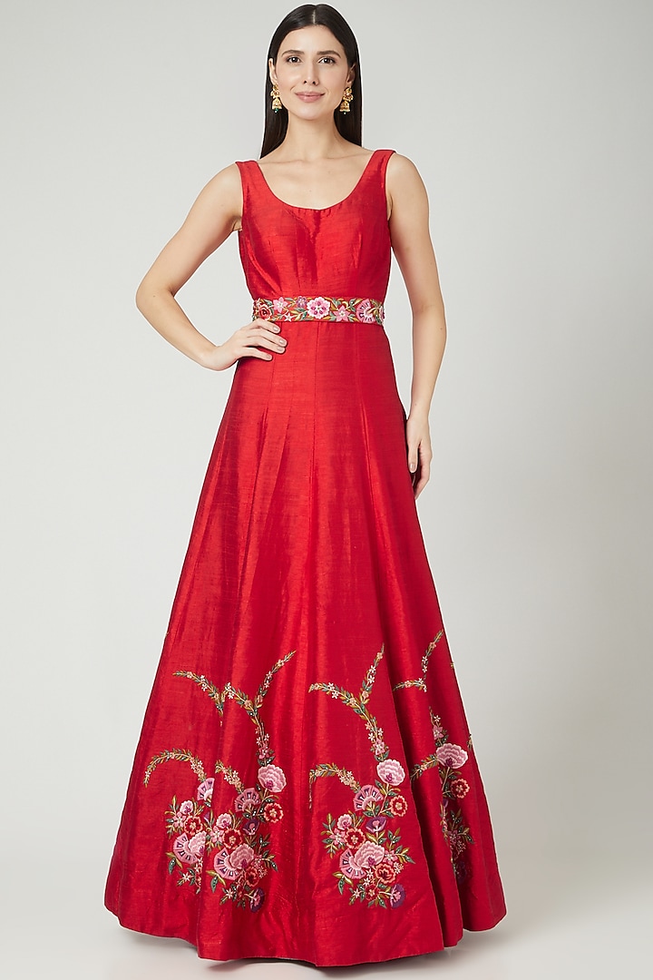 Red Embroidered Gown by LAXMISHRIALI