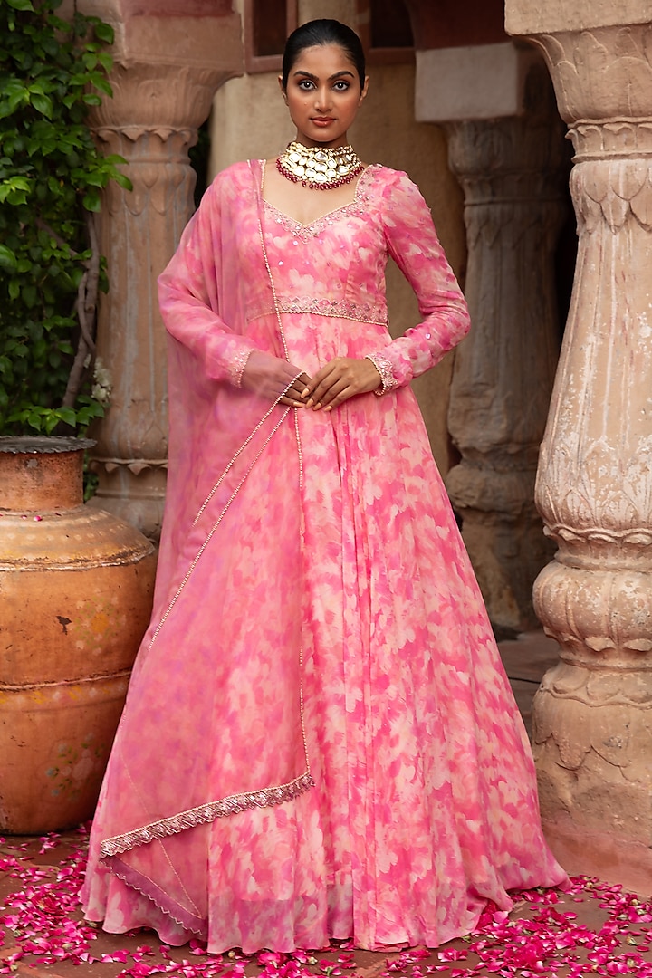 Peach Georgette Digital Printed Anarkali Set by LAXMISHRIALI at Pernia's Pop Up Shop