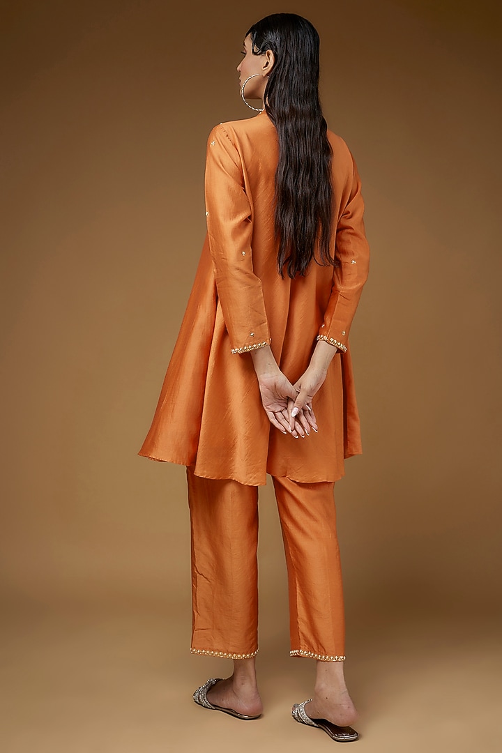 Orange Pure Chanderi Silk Embroidered Co-Ord Set by LAYA GONUGUNTLA at Pernia's Pop Up Shop