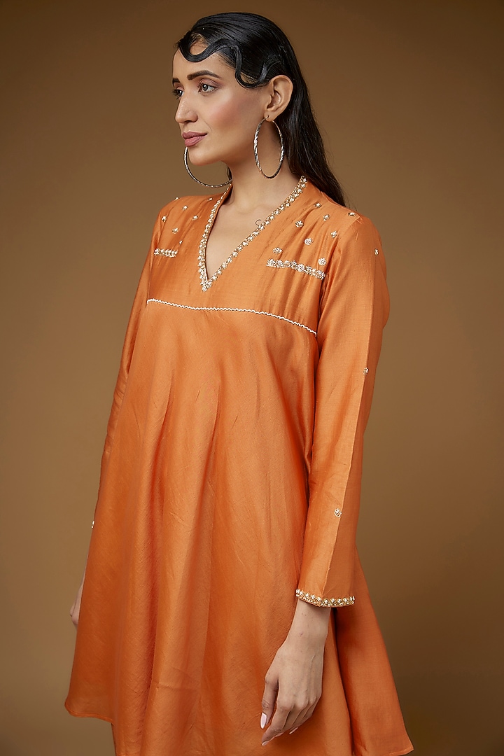 Orange Pure Chanderi Silk Embroidered Co-Ord Set by LAYA GONUGUNTLA at Pernia's Pop Up Shop