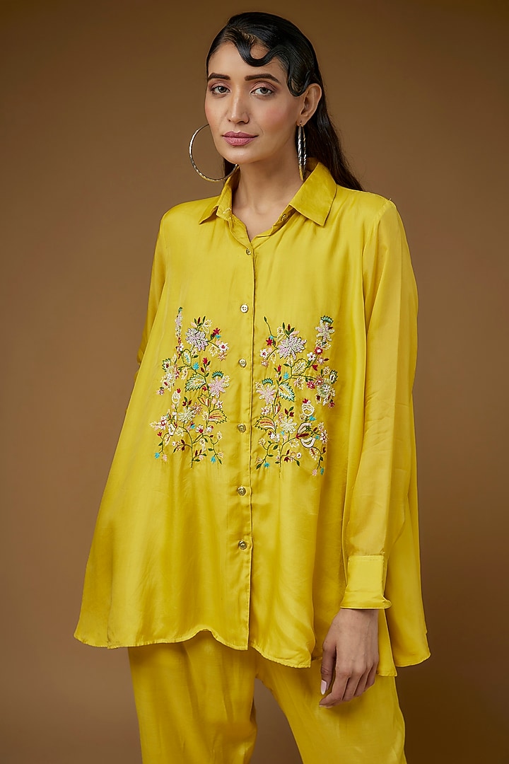 Yellow Pure Habutai Silk Embroidered Co-Ord Set by LAYA GONUGUNTLA at Pernia's Pop Up Shop