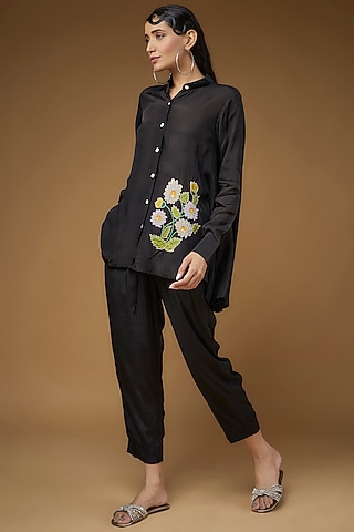Black Pure Habutai Silk Embroidered Co-Ord Set by LAYA GONUGUNTLA