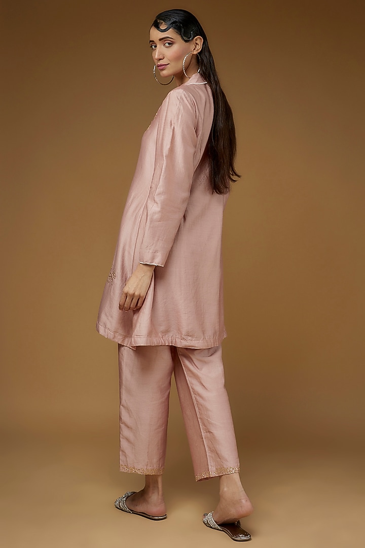 Dusky Pink Pure Chanderi Silk Embroidered A-Line Kurta Set by LAYA GONUGUNTLA at Pernia's Pop Up Shop