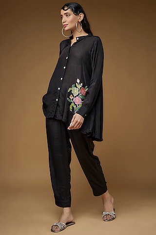 Black Pure Habutai Silk Embroidered Co-Ord Set by LAYA GONUGUNTLA