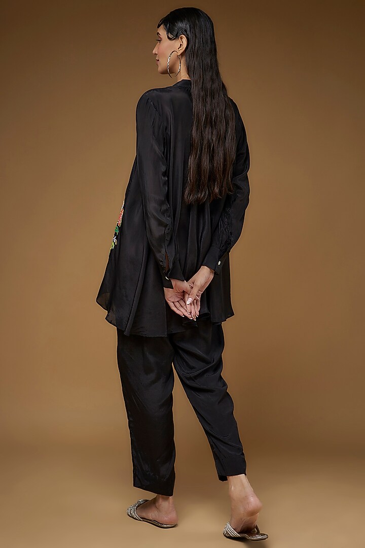 Black Pure Habutai Silk Embroidered Co-Ord Set by LAYA GONUGUNTLA at Pernia's Pop Up Shop