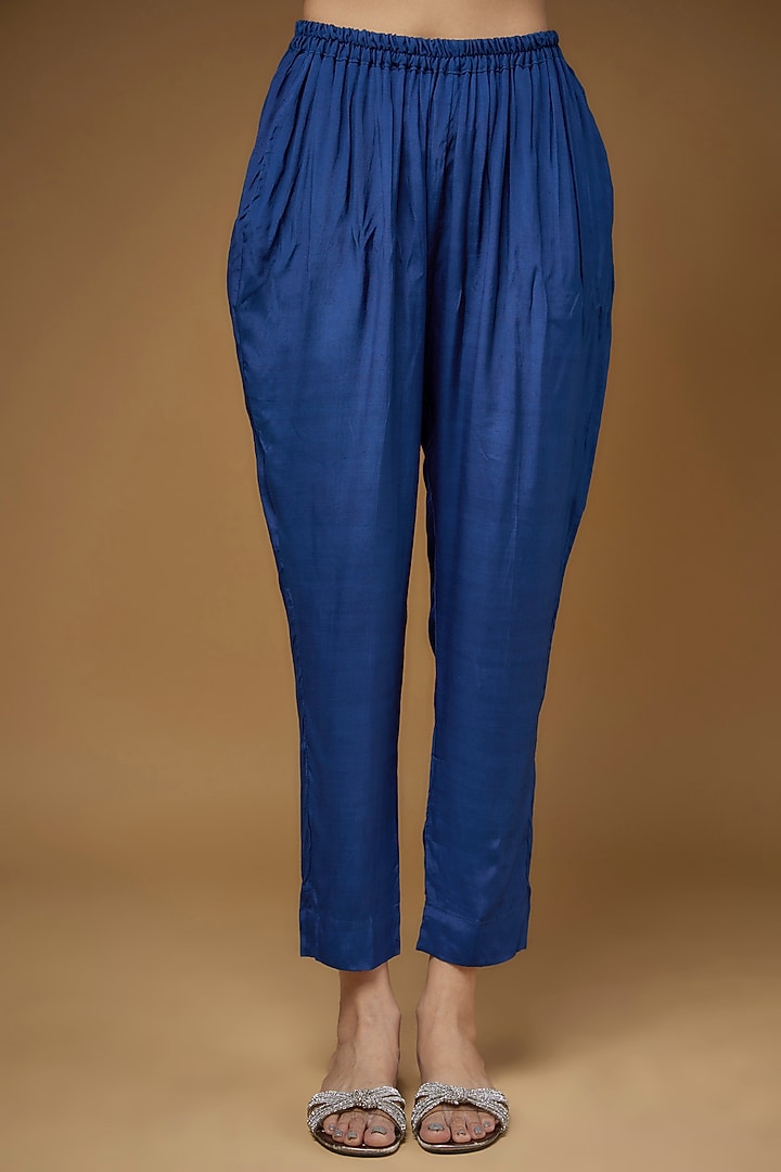Blue Pure Habutai Silk Embroidered Co-Ord Set by LAYA GONUGUNTLA at Pernia's Pop Up Shop