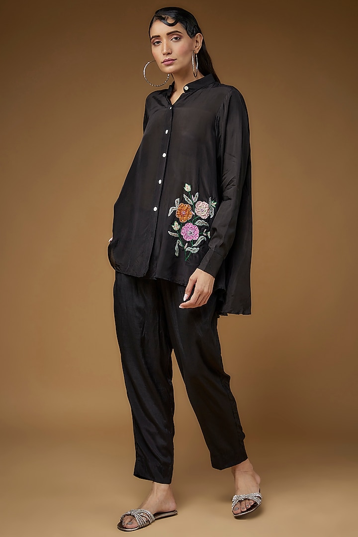 Black Pure Habutai Silk Embroidered Co-Ord Set by LAYA GONUGUNTLA