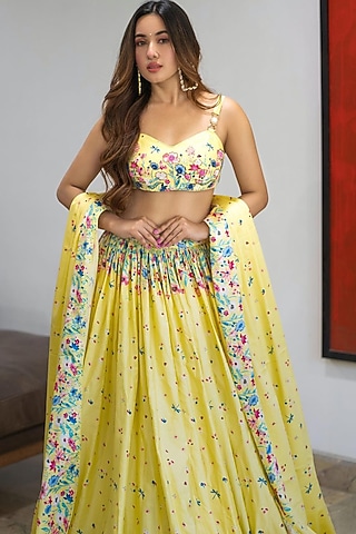 Yellow Floral Printed Lehenga Set by LABEL PRIYANKA KAR