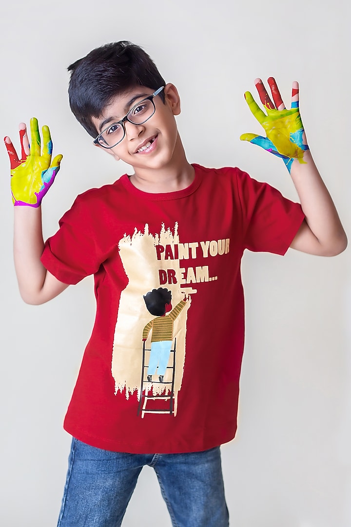 Red T-Shirt With Print by LADORE at Pernia's Pop Up Shop