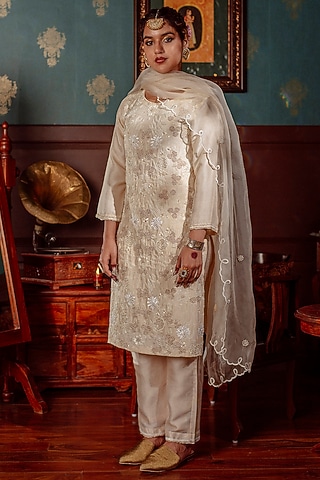 Ivory Pure Silk Embroidered Kurta Set by Lahario