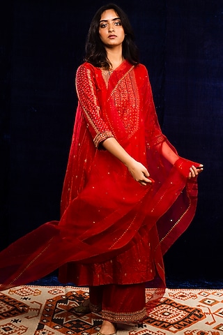 Red Sequins Embroidered Dupatta by Lajjoo c
