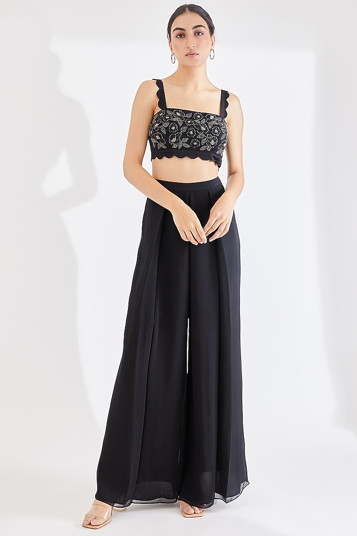 Black Georgette Cape Set by Lavanya Ahuja at Pernia's Pop Up Shop