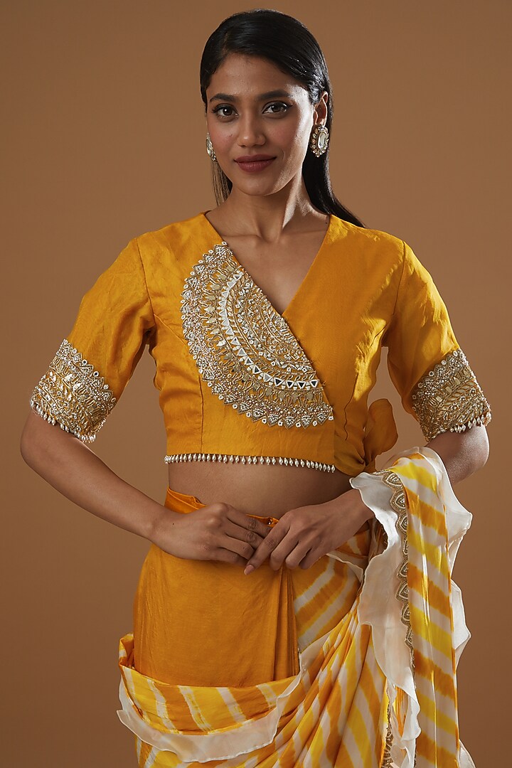 Mustard Pure Silk & Habutai Silk Leheriya Aari Embroidered Hand-Crushed Wedding Saree Set by Label Debelle at Pernia's Pop Up Shop
