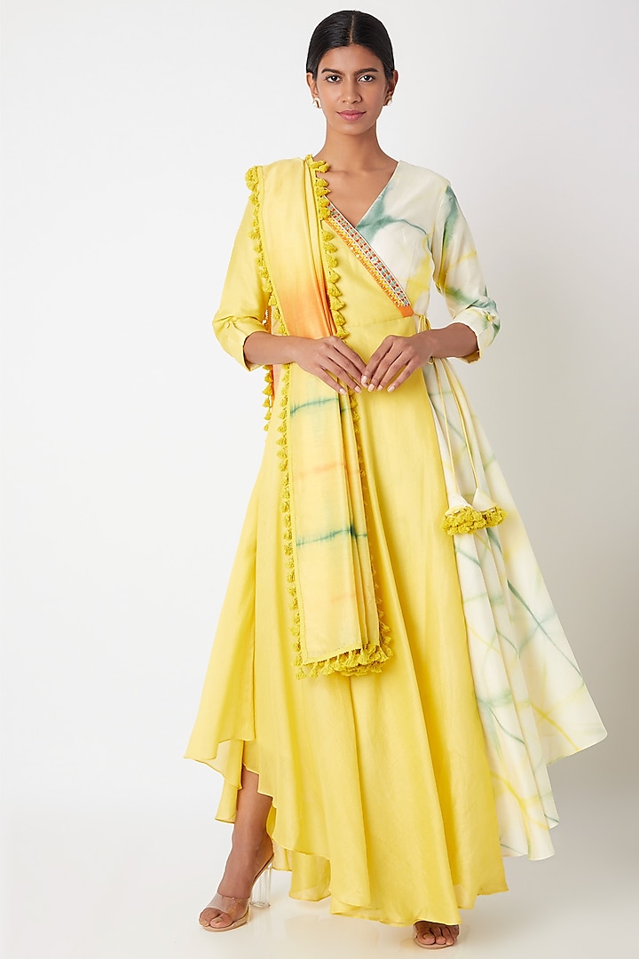 Yellow & Ivory Tie-Dye Anarkali With Stole by Leela By A
