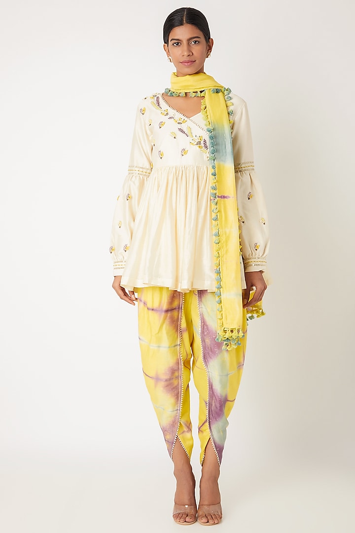 Ivory & Yellow Embroidered Tie-Dye Kurta Set by Leela By A