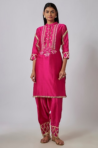 Hot Pink Chanderi Gold Aari Embroidered Kurta Set by Leela By A