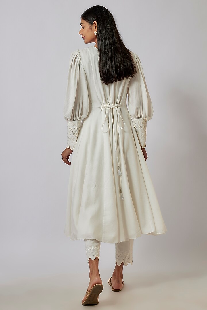 White Moss Crepe Embroidered Flared Party Wear Anarkali Set by Leela By A at Pernia's Pop Up Shop