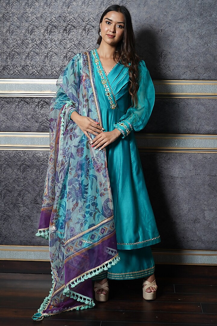 Teal Blue Hand Embroidered Kurta Set by Leela By A