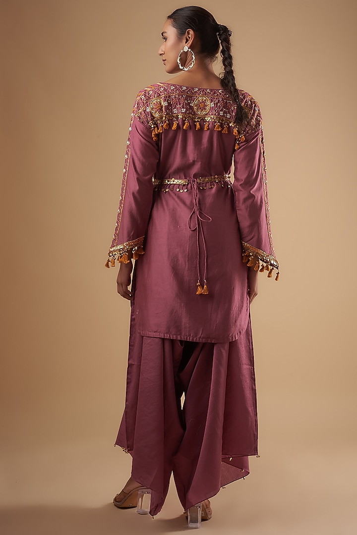 Purple Chanderi Aari Embroidered Kurta Set by Leela By A at Pernia's Pop Up Shop