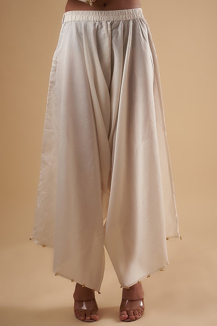 Ivory Chanderi Tikki Embroidered Kurta Set by Leela By A at Pernia's Pop Up Shop