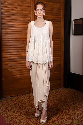 Ivory Wrinkle Cotton Dhoti Set by LABBADA