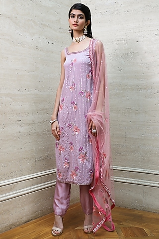 Mauve Hand Embroidered Kurta Set by Labbada