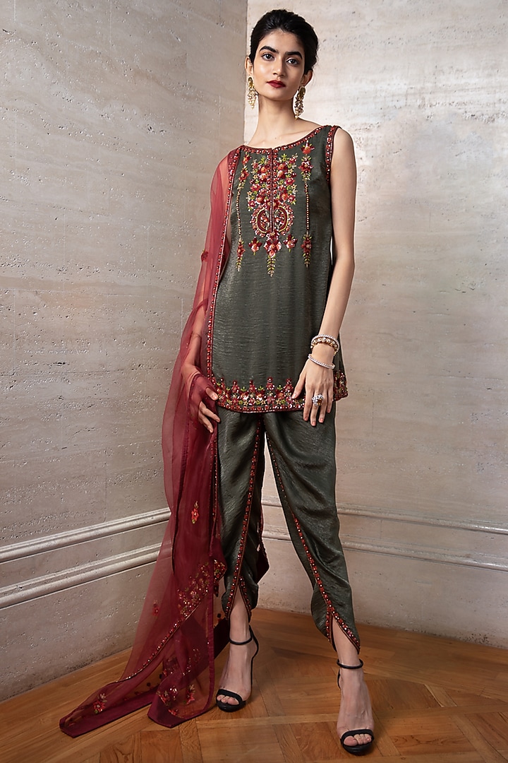 Olive Green Embroidered Tunic Set by Labbada