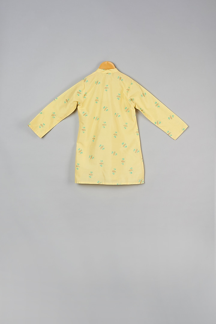 Yellow Printed Kurta Set With Nehru Jacket For Boys by LITTLE BRATS at Pernia's Pop Up Shop