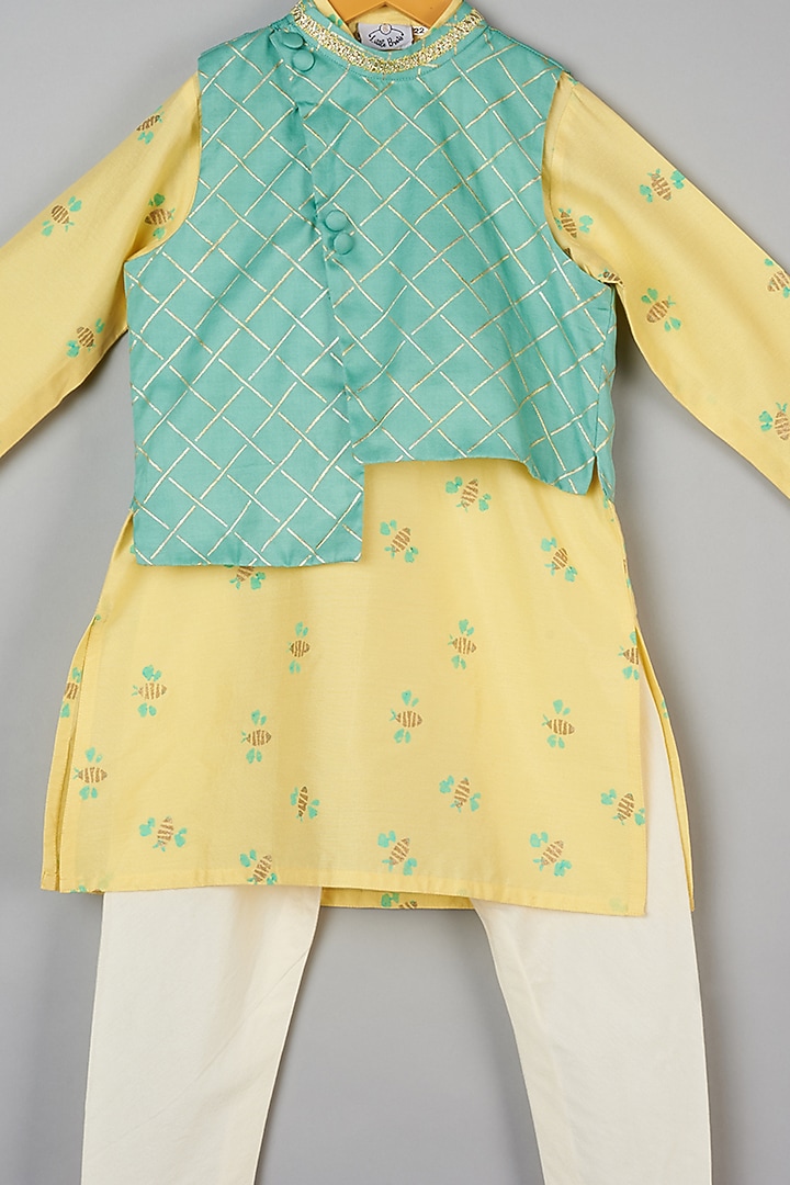 Yellow Printed Kurta Set With Nehru Jacket For Boys by LITTLE BRATS at Pernia's Pop Up Shop