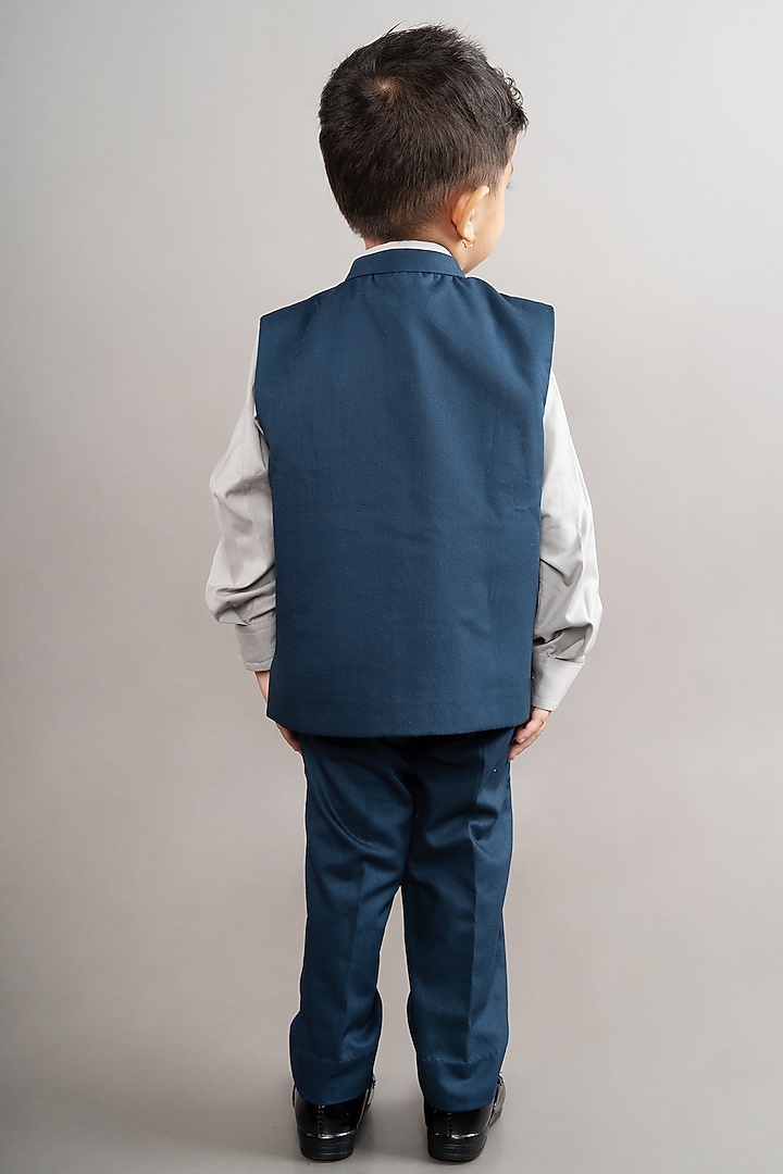 Dark Blue Cotton Blend Embroidered Bundi Jacket Set For Boys by LITTLE BRATS at Pernia's Pop Up Shop