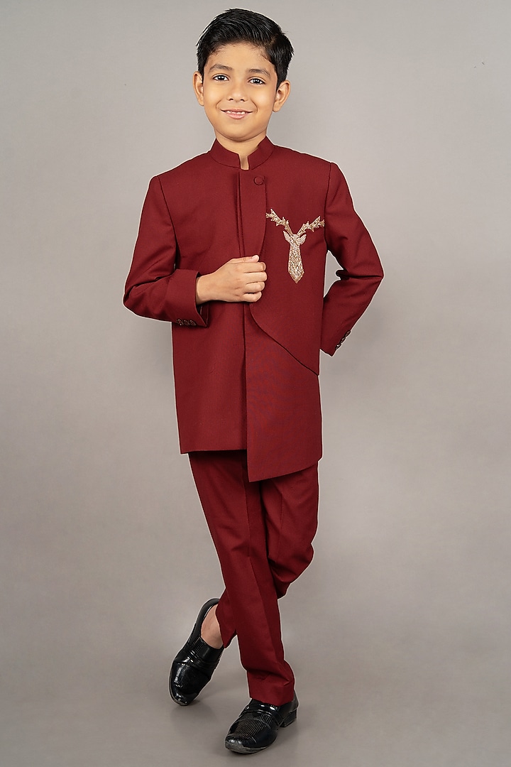 Maroon Viscose Blend Hand Embroidered Bandhgala Set For Boys by LITTLE BRATS