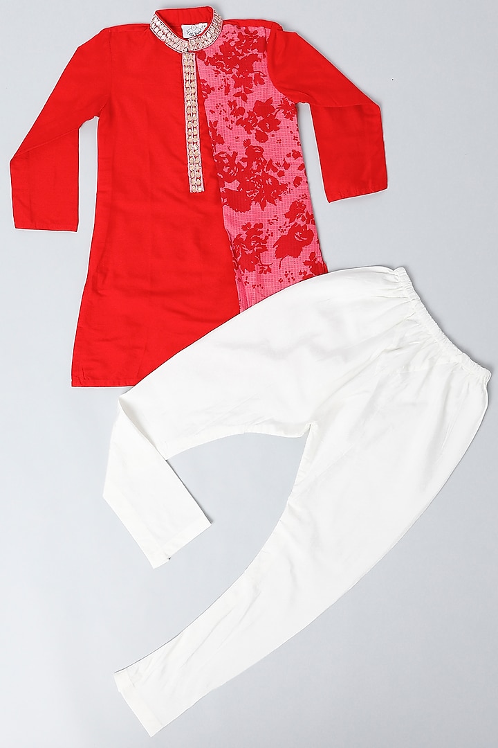 Red Hand Printed Kurta Set For Boys by LITTLE BRATS