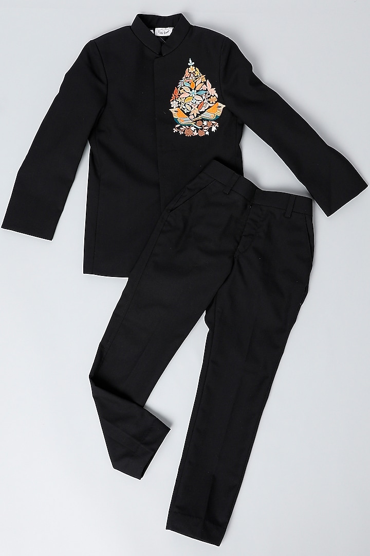 Black Embroidered Bandhgala Set For Boys by LITTLE BRATS at Pernia's Pop Up Shop