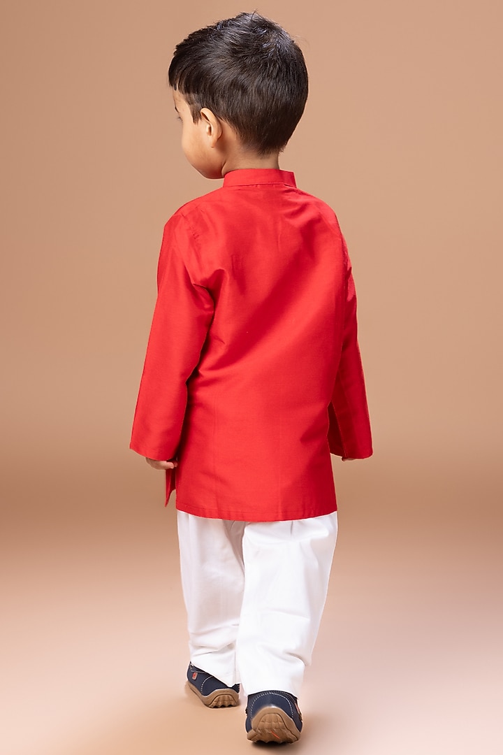 Red Cotton Silk Floral Zari Embroidered Kurta Set For Boys by LITTLE BRATS at Pernia's Pop Up Shop