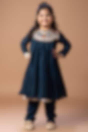 Dark Blue Cotton Silk Floral Thread Embroidered Kurta Set For Girls by LITTLE BRATS at Pernia's Pop Up Shop